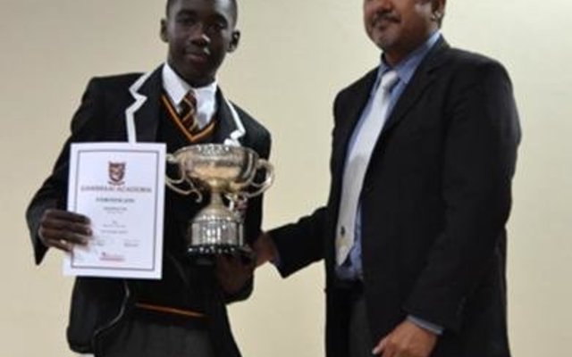 Senior dux Malcolm Mulope            